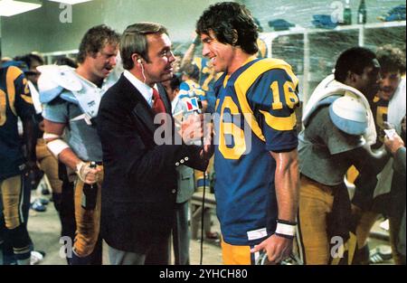 HEAVEN CAN WAIT 1978 Paramount Pictures film with Warren Beatty at right Stock Photo