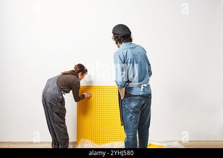 DIY man and woman doing DIY Stock Photo