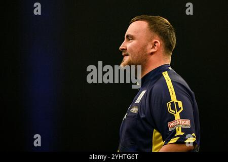 WV Active, Aldersley, Wolverhampton, UK. 12th Nov, 2024. 2024 PDC Grand Slam of Darts, Day 4; Luke Littler Credit: Action Plus Sports/Alamy Live News Stock Photo