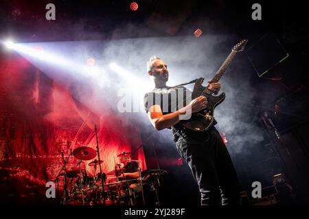 Oslo, Norway. 12th Nov, 2024. The Canadian rock band Saga performs a live concert at Rockefeller in Oslo. Here guitarist Dusty Chesterfield is seen live on stage. Credit: Gonzales Photo/Alamy Live News Stock Photo