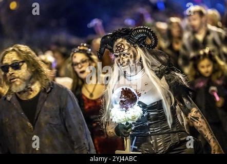 The Zombiewalk in Essen, on Halloween several hundred people, some dressed as scary zombies, undead, walked from the main railway station to the distr Stock Photo