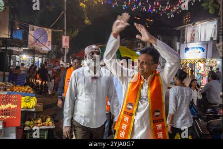 Mumbai, India. 12th Nov, 2024. MUMBAI, INDIA - NOVEMBER 13: MNS candidate from Sion Koliwada Sanjay Bhogale campaigns for Maharashtra assembly elections at Sion on November 12, 2024 in Mumbai, India. (Photo by Satish Bate/Hindustan Times/Sipa USA) Credit: Sipa USA/Alamy Live News Stock Photo