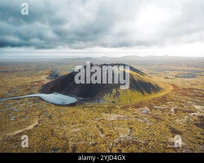 Geldingadalir active Volcano, errupting in 2021, Fagradalsfjall and 2022 -Meradalir. Still hot lava rocks, steam comping up from the grounds. Dark gre Stock Photo