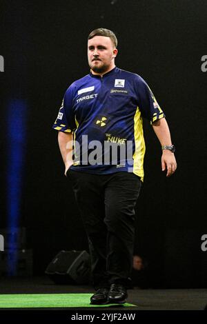 WV Active, Aldersley, Wolverhampton, UK. 14th Nov, 2024. 2024 PDC Grand Slam of Darts, Day 6; Luke Littler Credit: Action Plus Sports/Alamy Live News Stock Photo