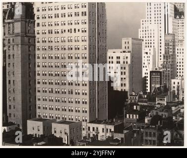 Shelton Hotel. New York City. 1942 Stock Photo - Alamy