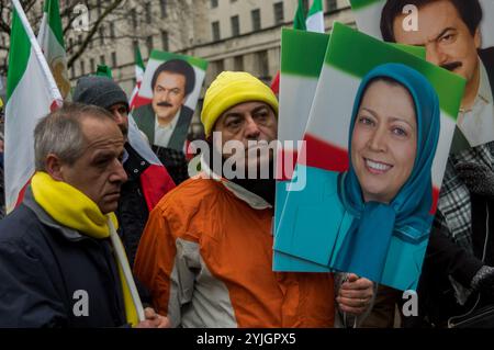 London, UK. 20th January 2018. Protesters opposite Downing St urged UK Prime Minister Theresa May to break her silence over the uprising in Iran and call for the immediate release of the thousands arrested and under threat of the death penalty. The protest was organised by the French-based National Council of Resistance of Iran (NCRI) and associated PMOI/MEK, an Iranian political-militant organization in exile, and claims to represent 40 Anglo-Iranian communities. There were a wide range of speakers including several MPs. After I left those taking part in the protest were to march to the House Stock Photo