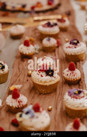 Wedding day wildflower Cupcakes and wildflowers Stock Photo
