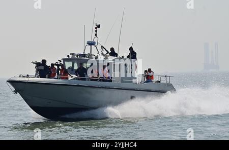 Mumbai, India. 14th Nov, 2024. MUMBAI, INDIA - NOVEMBER 14: Naval security team conducting Coastal security exercise Sea Vigil-24 at Mumbai harbour in Arabian Sea on November 14, 2024 in Mumbai, India. Sea Vigil-24 will focus on securing coastal assets, including ports, oil rigs, and critical infrastructure, with participation from the Army, Air Force, Coast Guard, state marine police, Customs, and the fishing community. (Photo by Anshuman Poyrekar/Hindustan Times/Sipa USA) Credit: Sipa USA/Alamy Live News Stock Photo