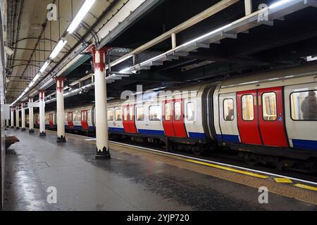 London, UK - Sept. 22, 2024:  Train in the London Underground Temple Station, named after the former location of the Knights Templar Stock Photo