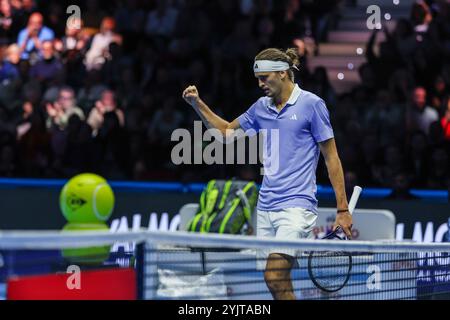 Turin, Italien. 15th Nov, 2024. Alexander Zverev of Germany celebrates during Men's Singles Group Stage match against Carlos Alcaraz of Spain on six four of the Nitto ATP Finals 2024 at Inalpi Arena Credit: dpa/Alamy Live News Stock Photo