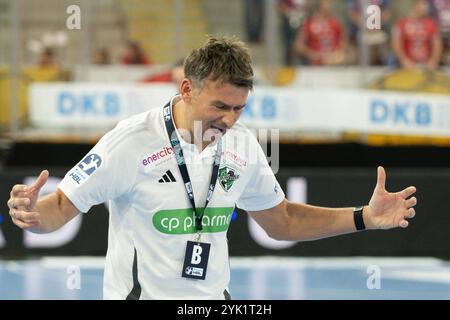 Trainer Christian Prokop,  (TSV Hannover-Burgdorf),   SG BBM Bietigheim vs, TSV Hannover Burgdorf, Handball, DAIKIN 1. Bundesliga, Maenner, 10. Spieltag, Spielzeit 2024/2025, 16.11.2024,  Eibner-Pressefoto/Andreas Ulmer Stock Photo