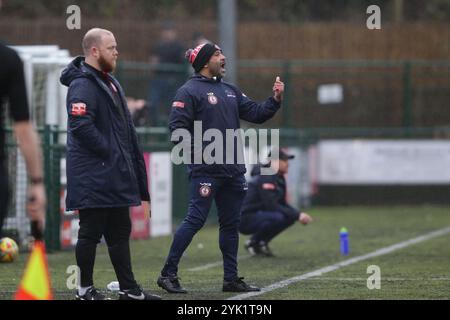 Redditch, UK, 17th November 2024. Matthew Clarke (R) manager of Redditch during the  Southern League Premier Division Central game between Redditch Utd vs Stamford AFC  (Credit: Gustavo Pantano/Alamy Live News) Stock Photo