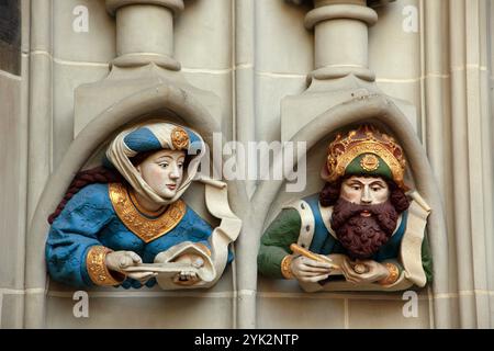 Switzerland, Berne, St Vincent Cathedral, main portal, statues Stock Photo