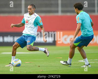 BA - SALVADOR - 11/16/2024 - BRAZIL, TRAINING AT BARRADAO, SALVADOR (BA) - Raphinha player of Brazil during training at the Barradao stadium. Photo: Jhony Pinho/AGIF Stock Photo