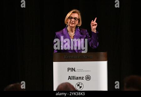 Munich, Germany. 16th Nov, 2024. Dorothée Wahl, CEO of PIN, speaks at the PIN Benefit Auction Munich 2024 at the Pinakothek der Moderne. The auction takes place every year in the rotunda of the Pinakothek der Moderne. After the auction and a dinner, the evening ends with a party. Credit: Felix Hörhager/dpa/Alamy Live News Stock Photo