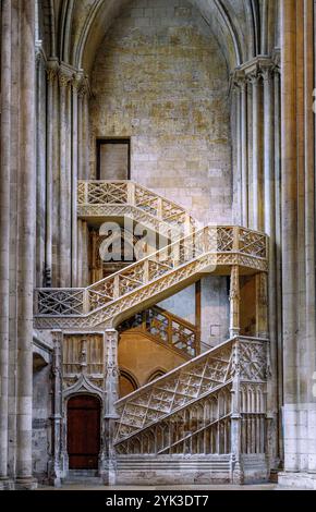 Escalier des Libraire in the booksellers&#39; courtyard of the Cathédrale Notre-Dame in Rouen in the Seine-Maritime department in the Normandy region Stock Photo