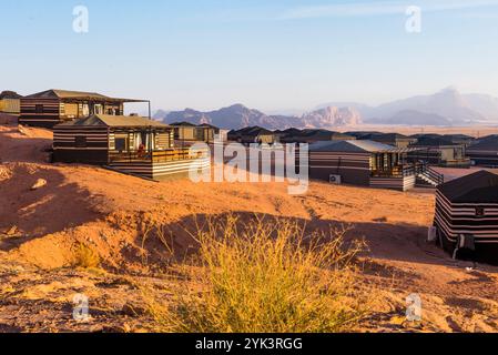 'Suncity Camp' in the désert of Wadi Rum, UNESCO World Heritage site, Jordan, Near East, Southern Levant, West Asia Stock Photo