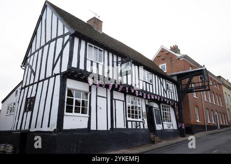 Ye Olde Bell & Steelyard public house Woodbridge Suffolk Stock Photo