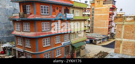 Kathmandu Nepal 21. Mai 2018 Colorful dirty and dusty street and construction area in Sinamangal, Kathmandu, Nepal, Asia Stock Photo