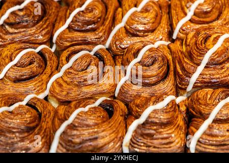 Close-up of cinnamon buns (Buns From Home, Covent Garden, London, England) Stock Photo