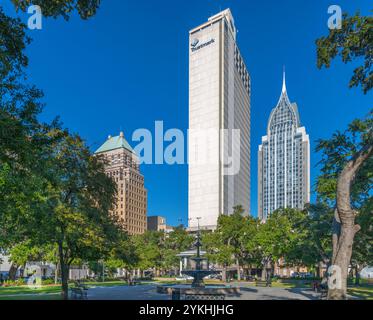 The city skyline from Bienville Square, a park in downtown Mobile, Alabama, USA Stock Photo