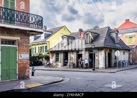 Lafitte's Blacksmith Shop, now a bar, is one of the oldest structures in the French Quarter, New Orleans, Louisiana. Stock Photo