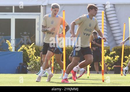 Argentina. 18th Nov, 2024. Buenos Aires, 18.11.2024: Alejandro Garnacho and Nico Paz of Argentina during the match for World Cup 2026 Qualifiers at La Bombonera Stadium. ( Credit: Néstor J. Beremblum/Alamy Live News Stock Photo