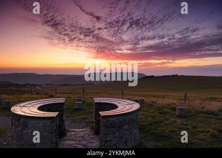 FRANCE. HAUT-RHIN (68). BALLONS DES VOSGES NATURAL REGIONAL PARK. SEWEN.  BALLON D'ALSACE VIEWPOINT AT DUSK Stock Photo