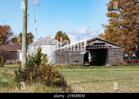 Old dilapidated wooden barn in Coatsworth, Ontario, Canada Stock Photo