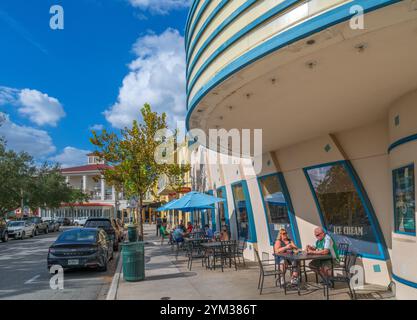 Sidewalk restaurant alongside the Celebration Movie Theater, Celebration, Orlando, Florida, USA Stock Photo