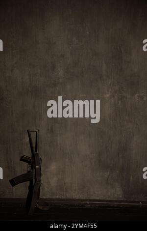computer keyboard assault rifle Stock Photo - Alamy