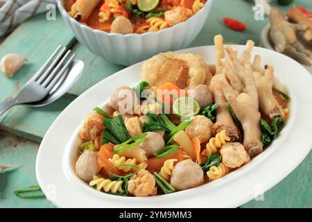 seblak-indonesian-popular-