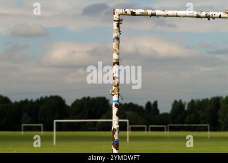 Football goal posts at the Hackney Marsh recreational sports grounds. East London the Lower Lea Valley  site of the  2012 London Olympic Games Park 7th July 2006. 2000s  UK HOMER SYKES Stock Photo