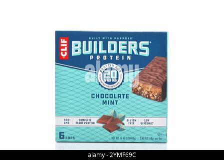 IRVINE, CALIFORNIA - 19 NOV 2024: A box of Clif Chocolate Mint Protein Bars. Stock Photo