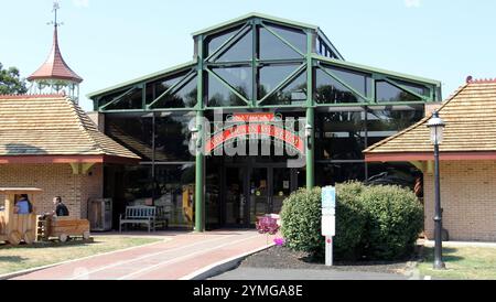 National Toy Train Museum, main entrance, Strasburg, PA, USA Stock Photo