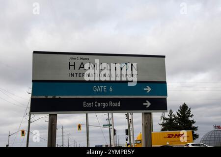 Directional sign to gate 6 at Hamilton International Airport on Airport Road in Mount Hope, Hamilton, Ontario, Canada Stock Photo