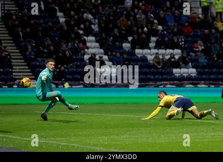 Derby County's Jerry Yates (right) scores his sides first goal of the game to make the score 1-1 during the Sky Bet Championship match at Deepdale Stadium, Preston. Picture date: Saturday November 23, 2024. Stock Photo