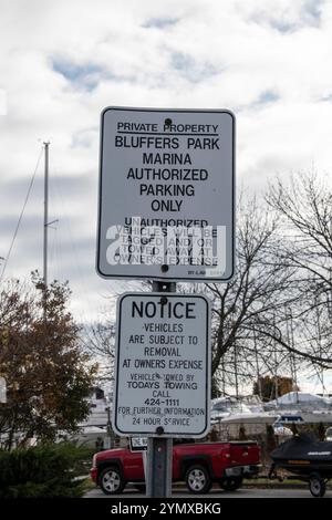 Authorized parking sign at Bluffer's Park Marina on Brimley Road South in Scarborough, Toronto, Ontario, Canada Stock Photo