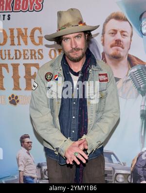 November 22, 2024, Hollywood, California, USA: Zach Selwyn attends the Los Angeles premiere of ''Standing on the Shoulders of Kitties' (Credit Image: © Billy Bennight/ZUMA Press Wire) EDITORIAL USAGE ONLY! Not for Commercial USAGE! Stock Photo