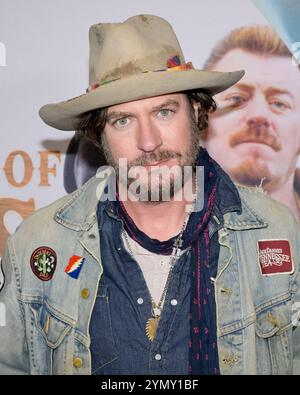 November 22, 2024, Hollywood, California, USA: Zach Selwyn attends the Los Angeles premiere of ''Standing on the Shoulders of Kitties' (Credit Image: © Billy Bennight/ZUMA Press Wire) EDITORIAL USAGE ONLY! Not for Commercial USAGE! Stock Photo