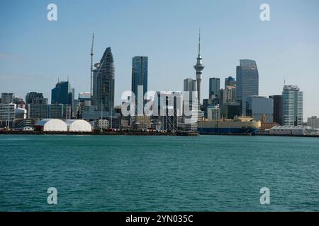 Auckland New Zealand skyline from Waitemata Harbor Stock Photo