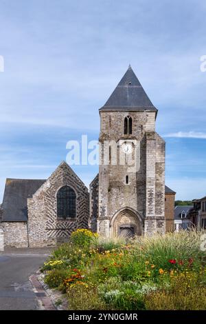 St martin's chuch in Saint-Valéry-sur-Somme in summer, Hauts-de-France, France Stock Photo