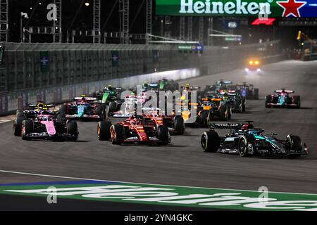 Las Vegas, USA. 23rd Nov, 2024. Drivers start during the race of the 2024 Formula One U.S. Grand Prix at Las Vegas Circuit, in Las Vegas, the United States, Nov. 23, 2024. Credit: Song Haiyuan/Xinhua/Alamy Live News Stock Photo