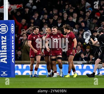 Twickenham, United Kingdom. 24th Nov, 2024. Autumn International. England V Japan. Allianz Stadium. Twickenham. TRY. Scorer Ben Earl (England, 2nd right) is congratulated by his team mates during the England V Japan Autumn International rugby match at the Allianz Stadium, London, UK. Credit: Sport In Pictures/Alamy Live News Stock Photo