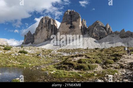 View of the iconic Drei Zinnen mountains in the South Tirolese Dolomite alps, Italy, Europe Stock Photo