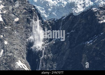 Detail picture of an avalanche starting at Mount Sefton, Mount Cook National Park, South Island of New Zealand Stock Photo