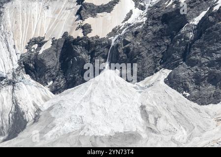 Detail picture of an avalanche starting at Mount Sefton, Mount Cook National Park, South Island of New Zealand Stock Photo