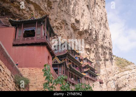 Heng Shan Mountain with Hanging Temple - Xuankong Si - at Day. Close up on inside the temple, backyard Stock Photo