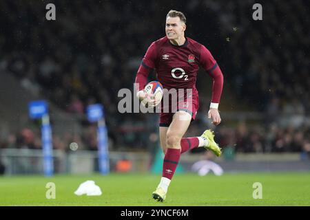 24th November 2024; Allianz Stadium, London, England: Autumn Rugby International, England versus Japan; Tom Roebuck of England runs with the ball Stock Photo