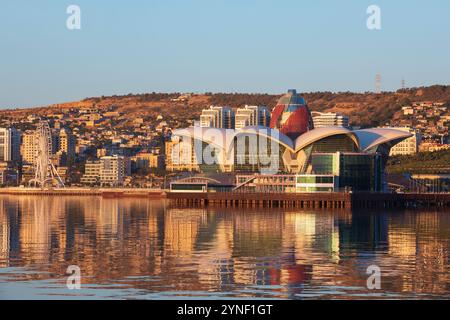 The Deniz Mall (2020) designed by Chapman Taylor in the shape of a lotus flower built on land reclaimed from the Caspian Sea in Baku, Azerbaijan Stock Photo